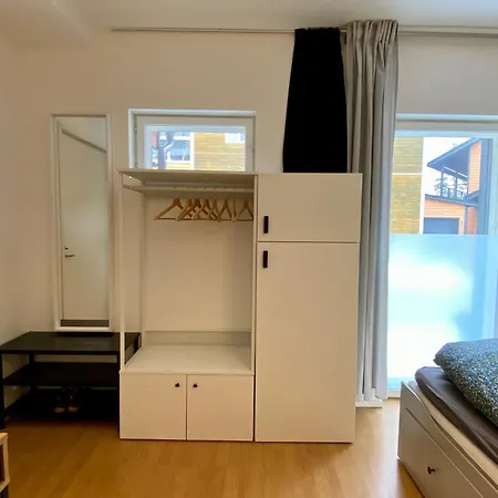 Tranquil Near Nature, Free Parking& Wifi Helsinki