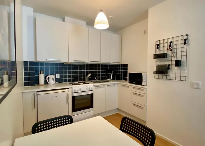 Tranquil Near Nature, Free Parking& Wifi *